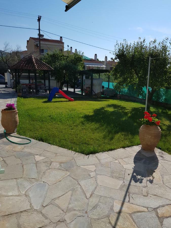 Nautilus Guest House Nea Iraklitsa Bagian luar foto
