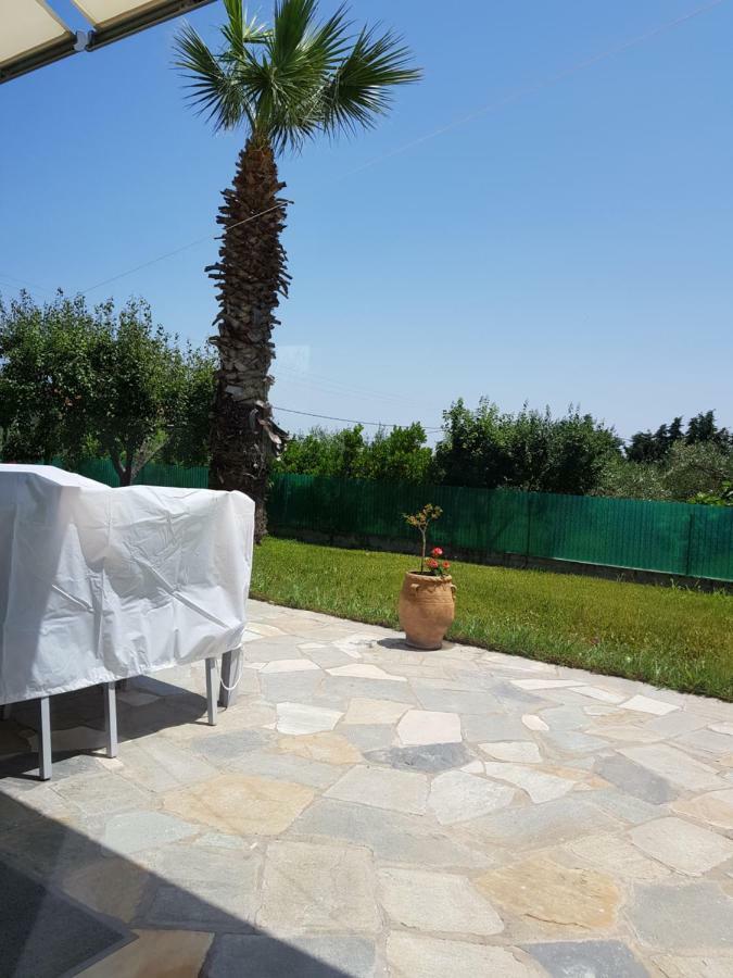 Nautilus Guest House Nea Iraklitsa Bagian luar foto