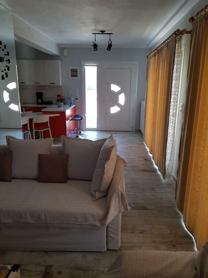 Nautilus Guest House Nea Iraklitsa Bagian luar foto