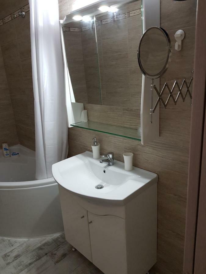 Nautilus Guest House Nea Iraklitsa Bagian luar foto
