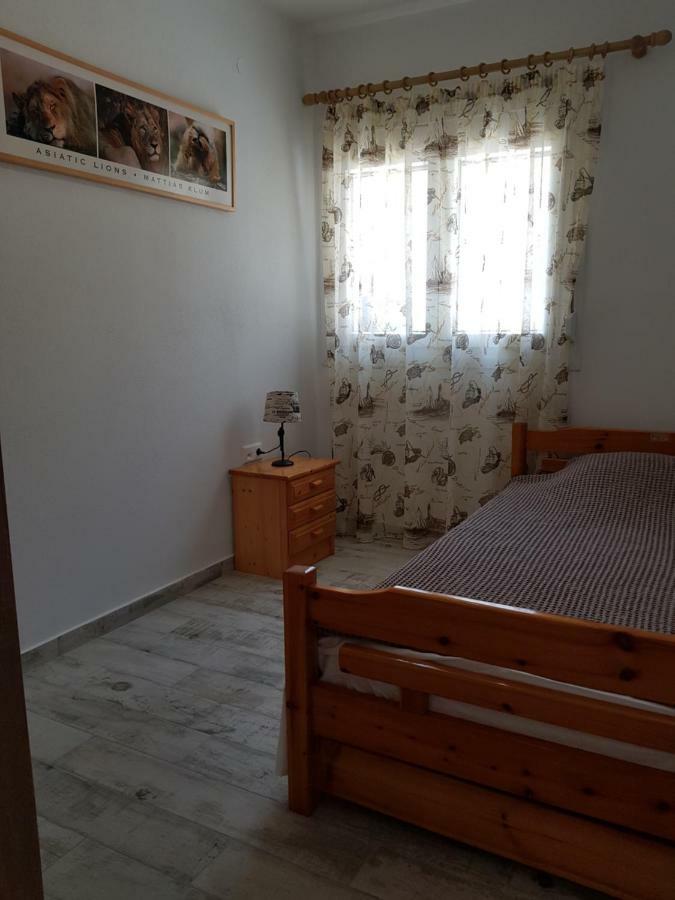 Nautilus Guest House Nea Iraklitsa Bagian luar foto