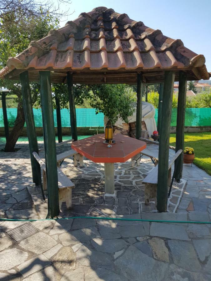 Nautilus Guest House Nea Iraklitsa Bagian luar foto